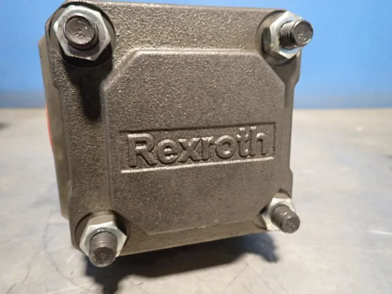 REXROTH INTERNAL GEAR PUMP  -  R900932163