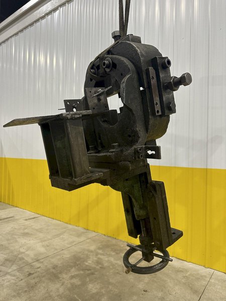 4 ROLL ADJUSTABLE ROLLFORMER STRAIGHTENING TURKSHEAD: STOCK #20631