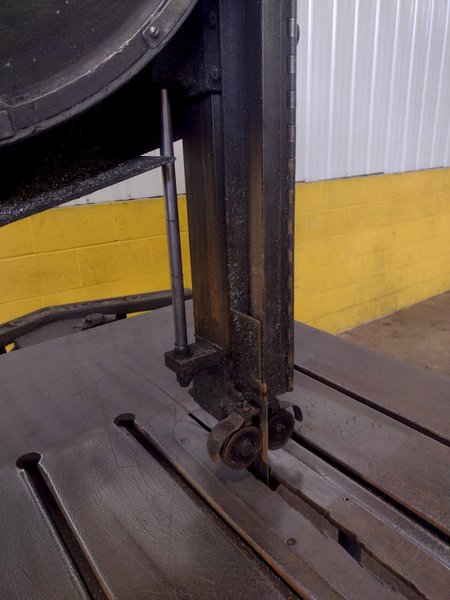 26&quot; DOALL MODEL #26-4 CONTOUR-MATIC VERTICAL HIGH SPEED BAND SAW: STOCK 18313