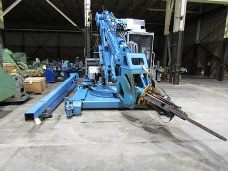 CLANSMAN DYNAMIC MODEL#C2100 FORGING RAIL BOUND MANIPULATOR