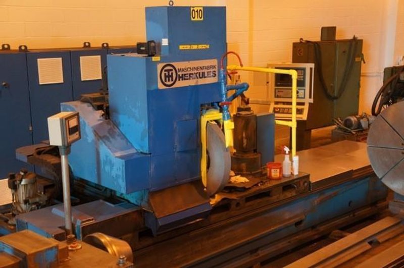 Grinder, Cylindrical, Herkules, 25" x 135"