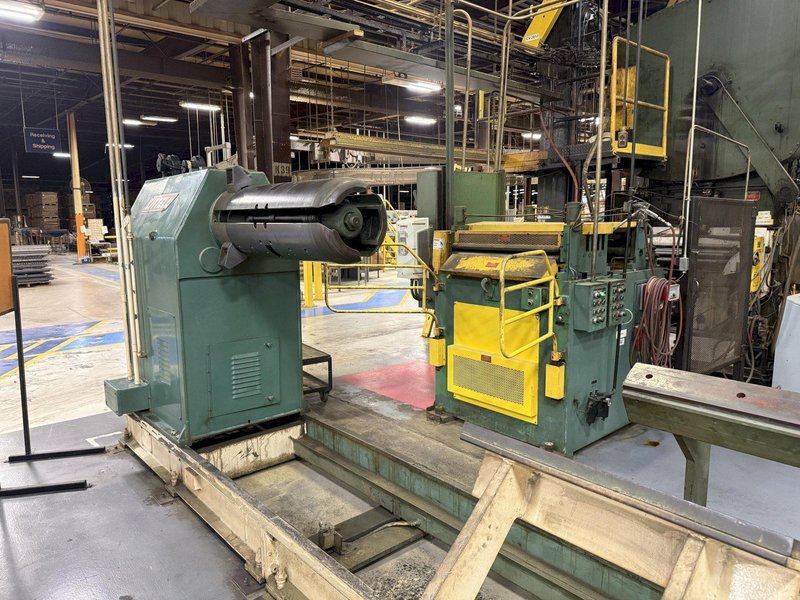 25,000 LBS X 36" LITTELL MODEL #250-38 COIL REEL UNCOILER &amp; CAR: YOBRO #26035