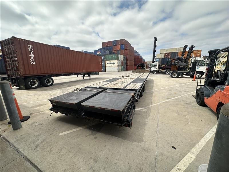 PJ LD402 Trailer, 2023 – 40 Ft Gooseneck Lowboy, Dual Tandem, 25,000 GVWR