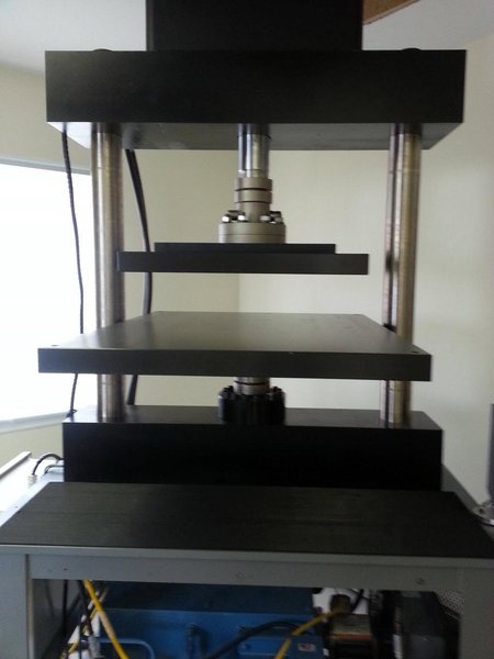 Admet ExPress 600kN Top Acting Servo-Hydraulic Testing System, 2018