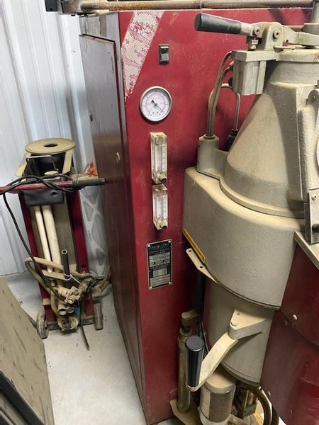 Neutec J-10B Casting Machine