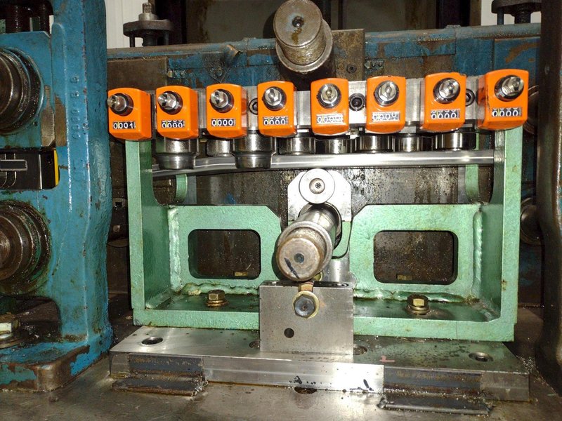 14 STAND X 2” TISHKEN MODEL #14-MW-2 ROLLFORMER 8" ROLL SPACE: YOBRO #24861