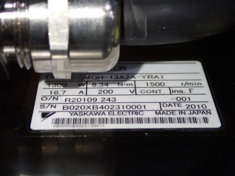 YASKAWA AC SERVO MOTOR  -  SGMGH-13A2A-YRA1