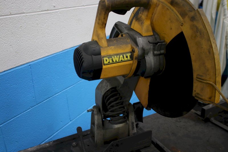 14&quot; DEWALT ABRASIVE CUTOFF SAW:  STOCK #74957