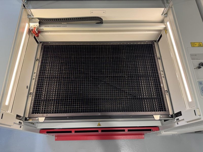 80 Watt Trotec Speedy 360  CO2 Laser Engraver, 2022 – 32″ x 20″ Bed, Dust Collector