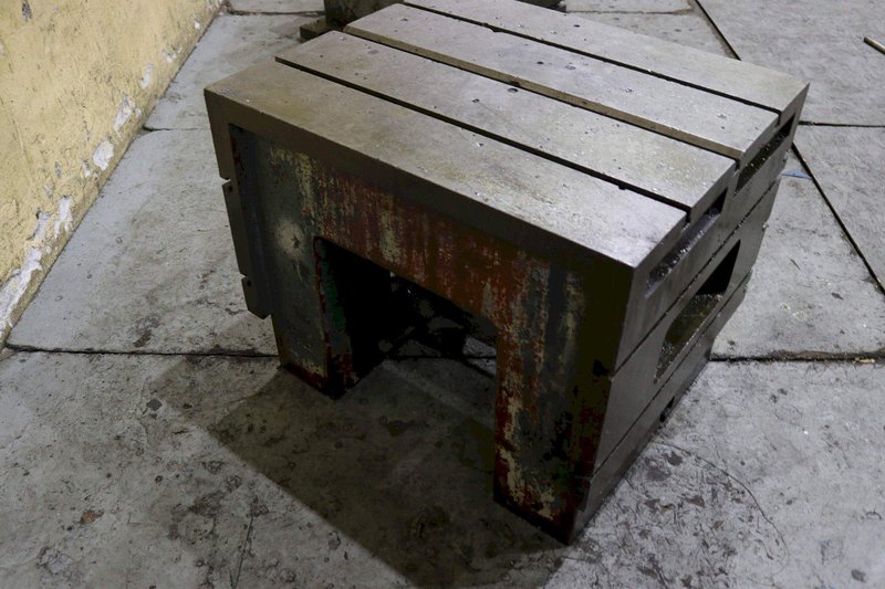 36&#039; X 30&#039; X 30&#039; CUSTOM BOX DRILL TABLE: STOCK #73089