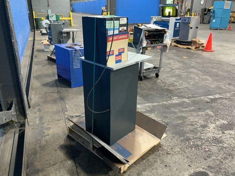 CHALLENGE 14” X 20” SINGLE CORNERING MACHINE  -  CMC-431B