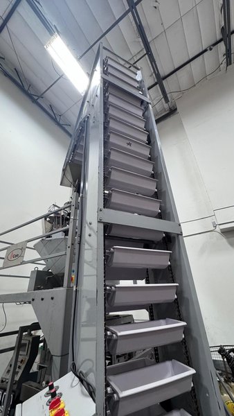 Automatic 10-Head Packing Machine with Integrated Scale System, Domino V320i TTO Printers, Conveyor &amp; Mezzanine, 2020