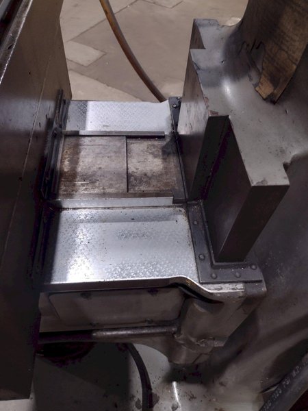 2 HP BRIDGEPORT SERIES II SPECIAL RAM TYPE VERTICAL MILL: STOCK #19945