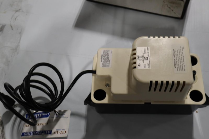 Little Giant 115-Volt Automatic Condensate Removal Pump- Auction Item