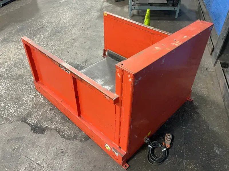 48" X 44" Drive On Pallet Lift
