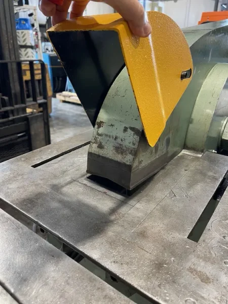 PIRANHA P-90  90 Ton Hydraulic Ironworker 1994’ USA 7118