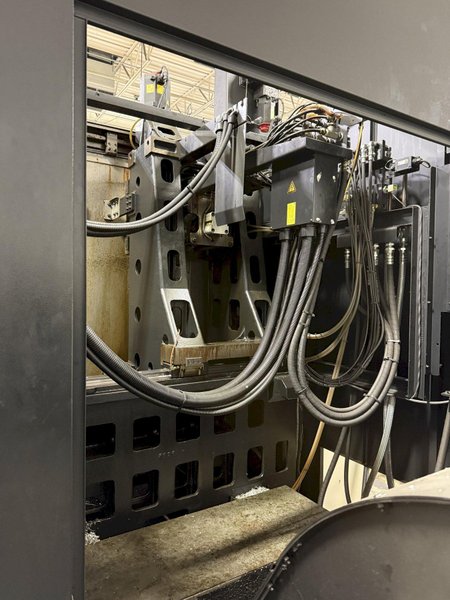 2015 OKK HMC 500 Used CNC Horizontal Machining Center For Sale