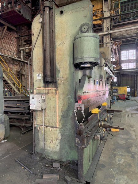 400 TON X 14' CINCINNATI 400H HYDRAULIC PRESS. STOCK # 0875526