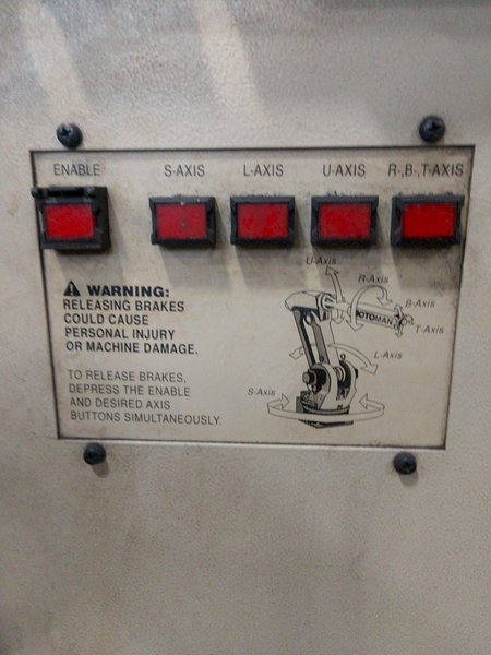 6 AXIS MOTOMAN MODEL SK16-6 ROBOT WELDING CELL WITH MILLER AUTO DELTAWELD 452 WELDER: STOCK #13838