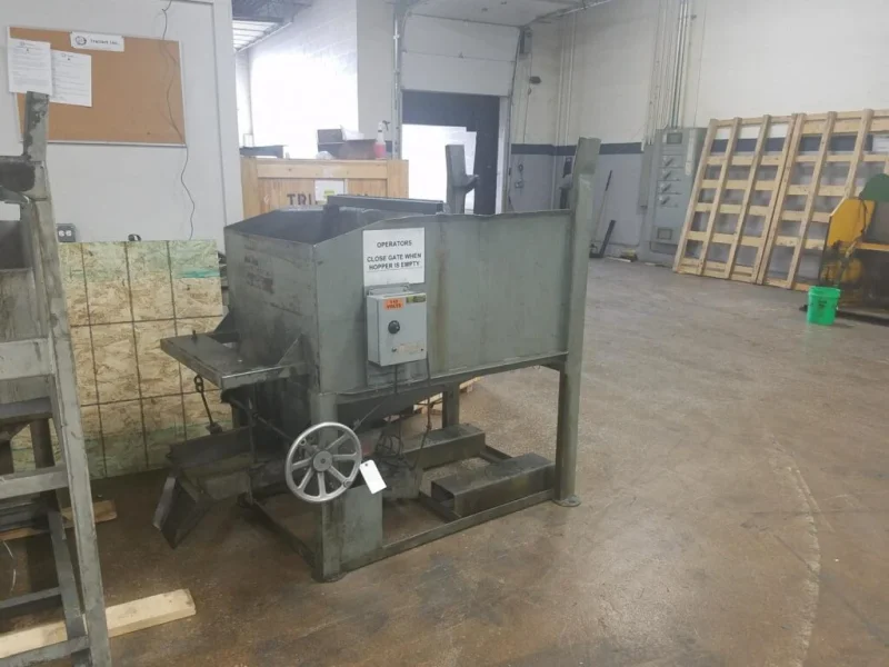 Gravity Loader #1 - 14" Wide Track - 11" F to C