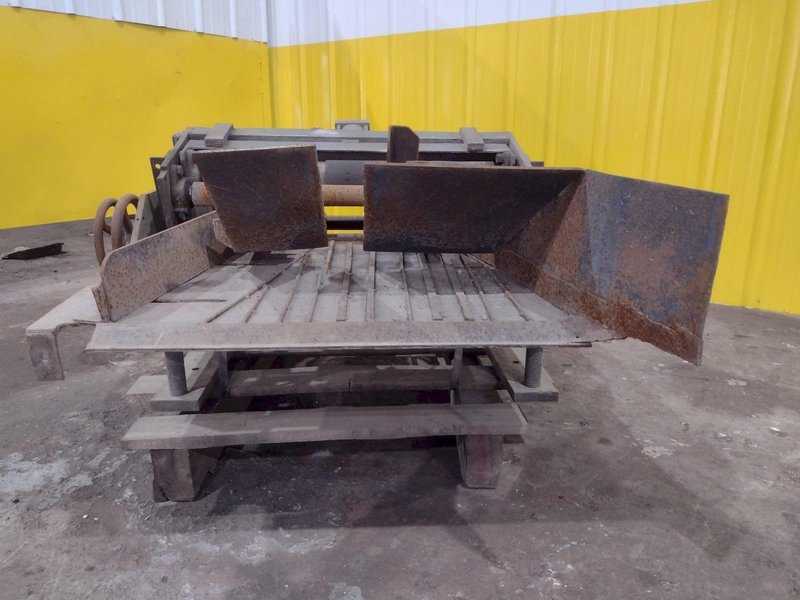 24" WIDE ASC ADJUSTABLE ENTRY GUIDE STAND: STOCK #20502