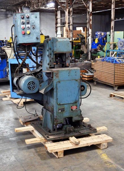 25 Ton x 2-1/4″ YODER P25 Cut-Off Press