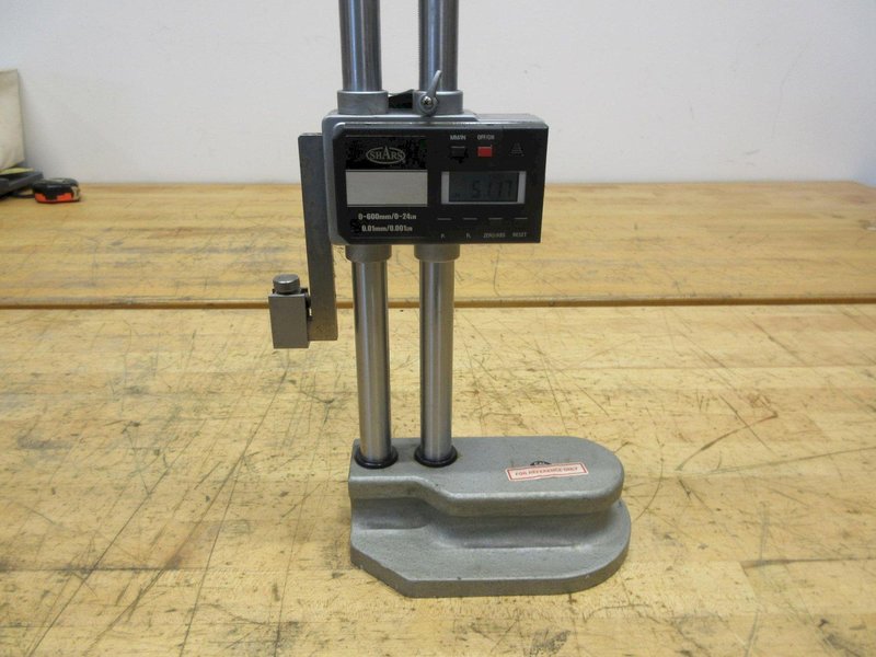 Shars 0 - 600mm/0 - 24"Digital Height Stand with 0.01mm / .001" Resolution- Auction Item