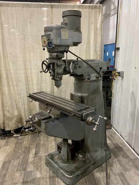 1-1/2 HP BRIDGEPORT RAM TYPE VERTICAL MILL: STOCK #80631