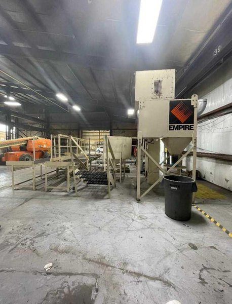 Empire SPCL535-P Grit Pressure Blast System, 2010