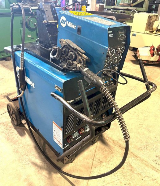 Miller Deltaweld 302 Mig Welder, 60 Series Dual Wire Feeder, 3 Phase