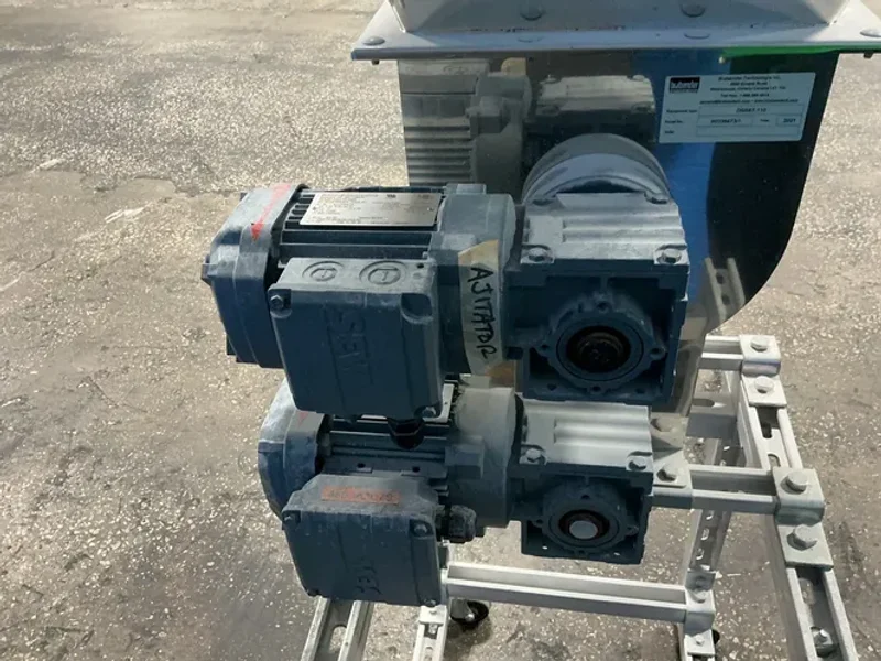 BRABENDER TECHOLOGIE SCREW FEED UNIT  -  DSR67-110
