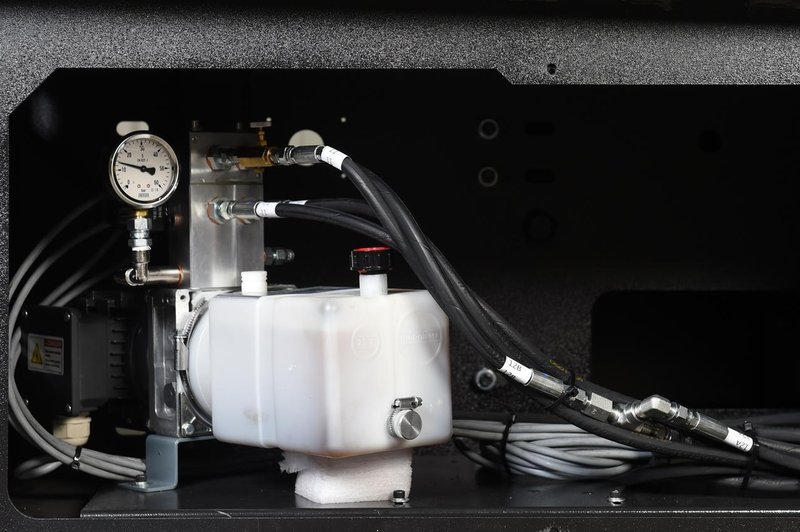 NEW 16"H x 20"W HYD-MECH MODEL S-23P SEMI-AUTOMATIC HORIZONTAL PIVOT BAND SAW
