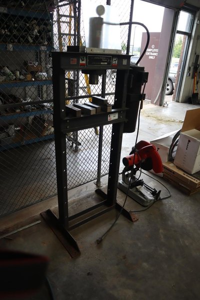 Dura-Press Force 10 H-Fram Shop Press, Electric, 10 Ton, 20" BH, Adjustable Bed, Single Phase- Auction Item