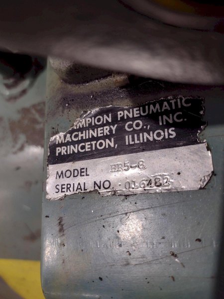 5 HP CHAMPION MODEL #HR5-8 SINGLE STAGE AIR COMPRESSOR: YOBRO #24823