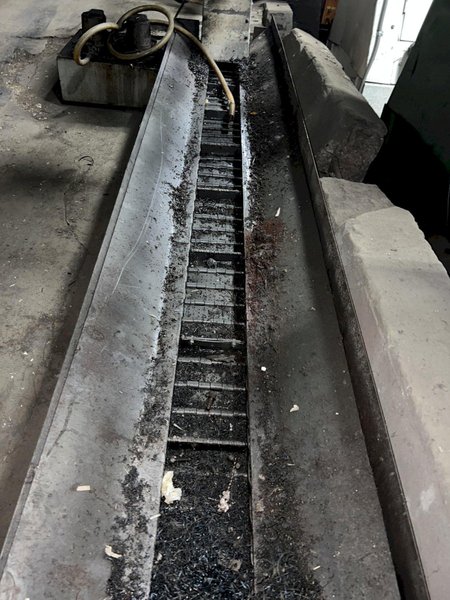 12&#039; FORTUNE INCLINED BELT CHIP CONVEYOR WITH COOLANT PUMP: STOCK #16783