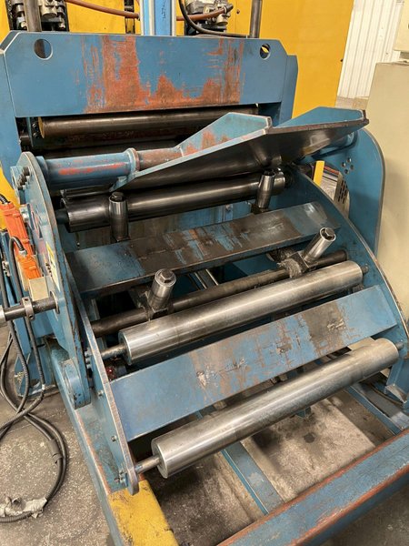 14000 LB X 32&quot; X .240&quot; SHUNG DAR SERVO FEEDLINE