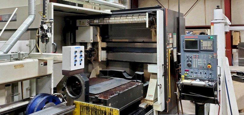 Mazak Space Gear U44 2.5KW 6 Axis w/Rotary &amp; Tube Loader