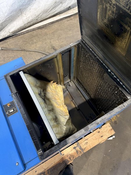 TRION AIR CLEANING SYSTEM. STOCK # 0649826
