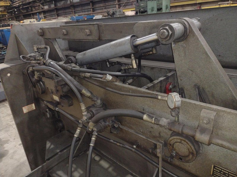 6&#039; x 3/8&quot; HTC MODEL #375-6S HYDRAULIC SHEAR: STOCK #21236