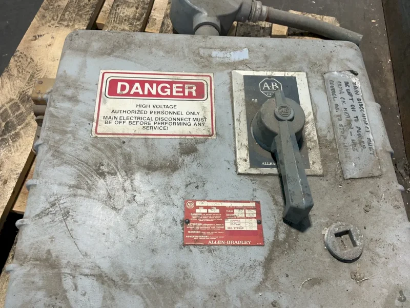 ALLEN-BRADLEY 25/30/50HP HAZARDOUS AREA ENCLOSURE  -  513-Y732974/1