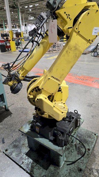 FANUC M-710iC/50 +R-30iB ROBOT ARM WITH CONTROLLER AND PENDANT USED