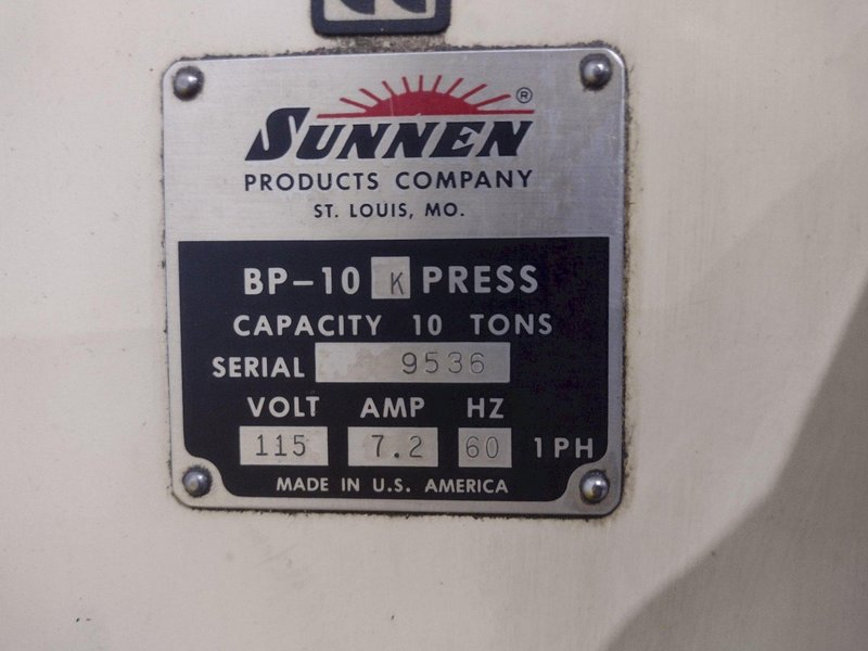 10 TON SUNNEN MODEL #BP-10 BENCH TOP HYDRAULIC PRESS, 115 VOLT: STOCK #23364