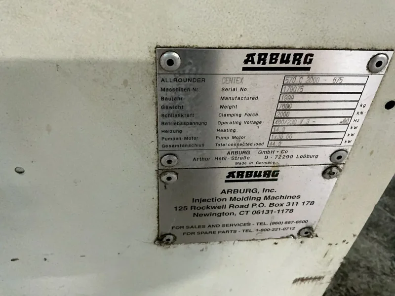 ARBURG INC INJECTION MOLDER  -  570 C 2000 - 675