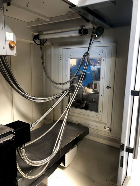 Akira Seiki SV1050 CNC 5-Axis Super Vertical Machining Center 2019 Chip Conveyor, With Detron GFA210 5-Axis Tilting Rotary Table