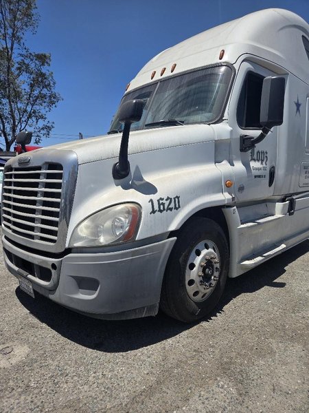 Freightliner Cascadia, 2016