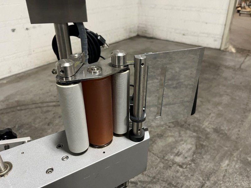 CVC LABELER  -  CVC100B