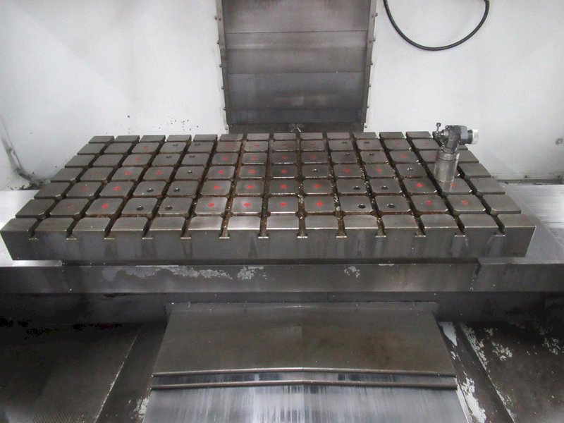 Haas VM-3 CNC Vertical Machining Center with 12,000 RPM CT-40 Spindle, 40 Station Side Mount Tool Changer, Probing, 1000 PSI TSC, High Speed Machining, Mist Collector,  Chip Auger.