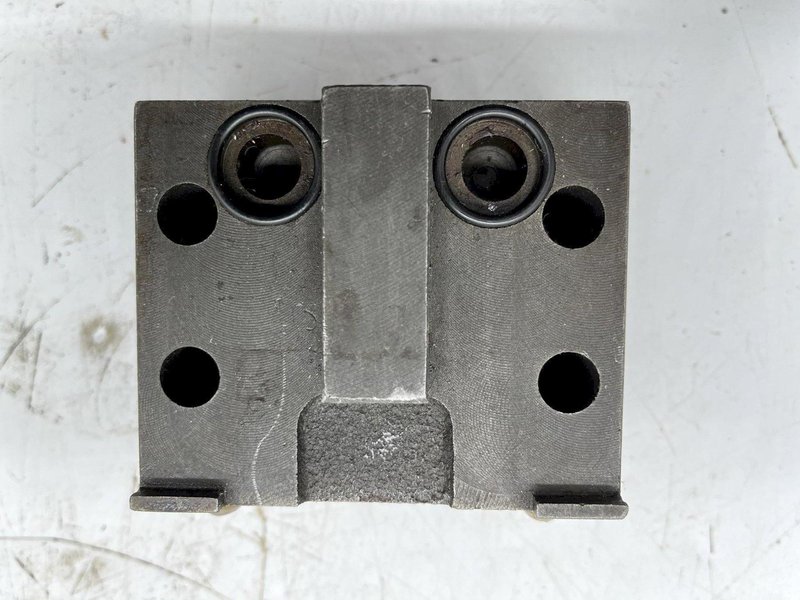 QUICK CHANGE TOOL HOLDER [USED] STOCK #15971