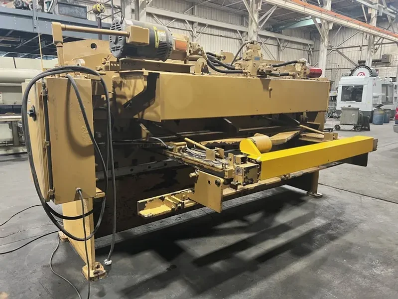 USED 2003 STANDARD 1/4" X 10' HYDRAULIC SHEAR MODEL CS250-10