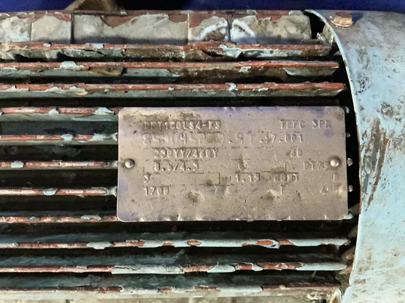 WAUKESHA 3 HP PUMP  -  030 U1 R1